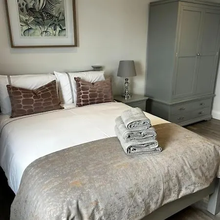 Kells Ocean View Luxury Retreat *