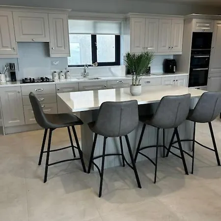 בית נופש Kells Ocean View Luxury Retreat *