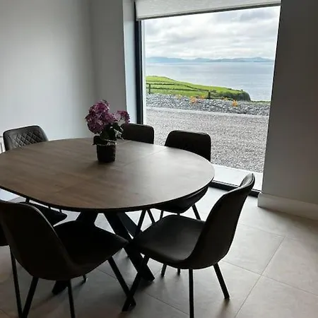 Kells Ocean View Luxury Retreat Kilkeehagh
