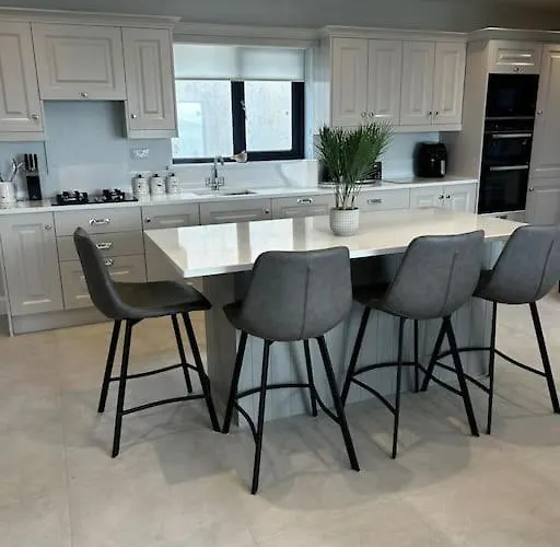 Kells Ocean View Luxury Retreat