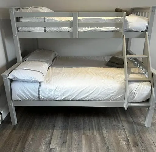 Feriehus Kells Ocean View Luxury Retreat